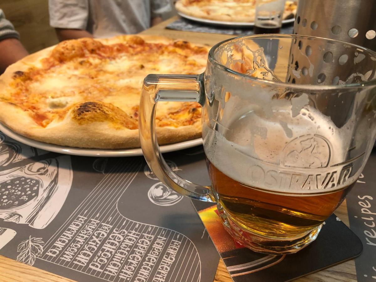 Penzion&Pizzerie U Massima Vyškov Esterno foto